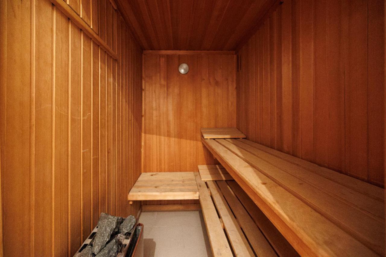 Central Apartment - Private Sauna Wina Bagian luar foto